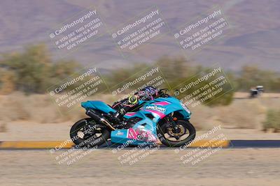 media/Dec-09-2023-SoCal Trackdays (Sat) [[76a8ac2686]]/Turn 4 Set 1 (1120am)/